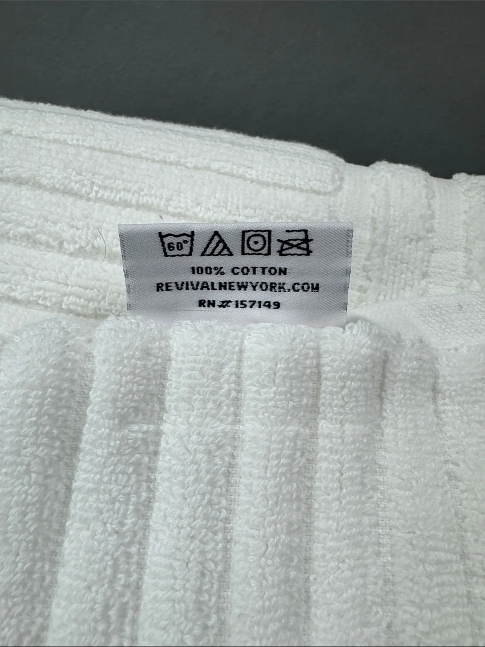 Revival New York Madison White Bath Towel
